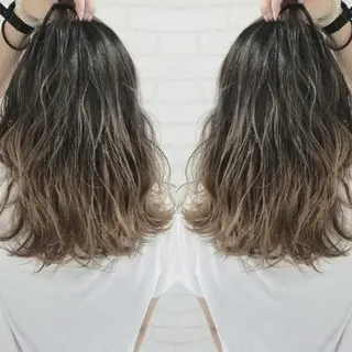 ミディアム 今中 小百合のヘアスタイル