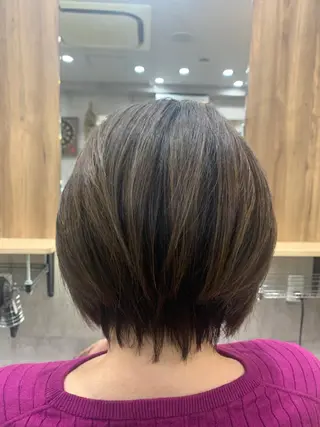 ショート カラー hair salon mementoのヘアスタイル