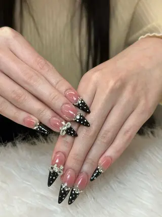 ネイル Nie Nail Shinokuboのネイルデザイン