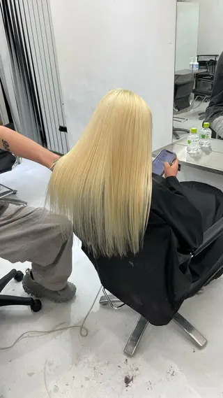 ロング カラー 似合わせハイトーン ヒロトのヘアスタイル