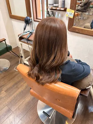 カラー 三宅　デザインカラー 透明感カラー✨のヘアスタイル