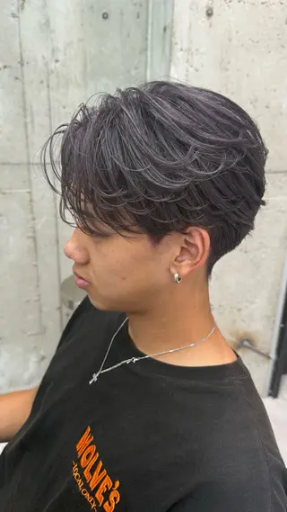 メンズ ヘーゼルブラウン ゆりのヘアスタイル
