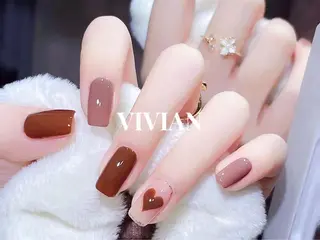 ネイル VIVIAN リサのネイルデザイン