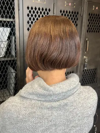 ショート カラー パーマ ヘアアレンジ メンズ キッズ ネイル マツエク・マツパ アイブロウ 久木原 ゆりのヘアスタイル