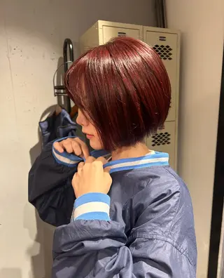 ショート カラー まるやま ゆいかのヘアスタイル