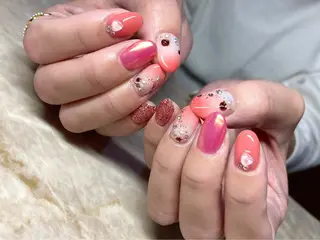 ネイル elu :nail&eyeのネイルデザイン
