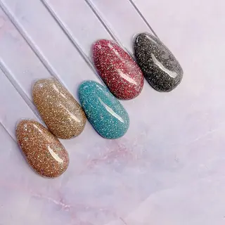 ネイル ネイルサロン　リベルテ所属・メグロ （Liberte）のネイルデザイン