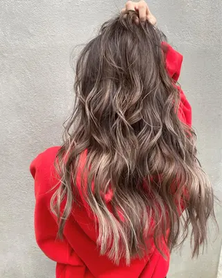 ロング カラー パーマ ヘアアレンジ メンズ キッズ ネイル マツエク・マツパ レイヤー/顔周り 韓国ヘア森田和貴のヘアスタイル