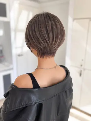 ショート カラー 金子 直樹のヘアスタイル