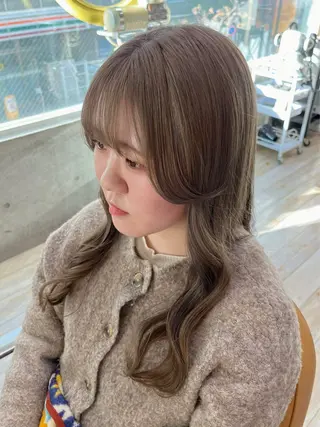 カラー ミユウ🌼ブリーチ / ダブルカラーのヘアスタイル