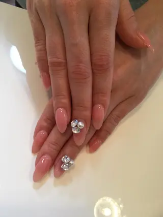 ネイル ♡ビジュール♡ NAIL &まつ毛のマツエク・マツパデザイン