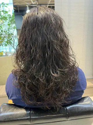 ロング パーマ メンズ キッズ ネイル マツエク・マツパ アイブロウ 透明感カラー🤎 ゆりのヘアスタイル