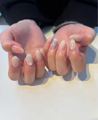 ネイル Mellow【メロー】by Cherie la mer 川崎店所属・makino Yのネイルデザイン