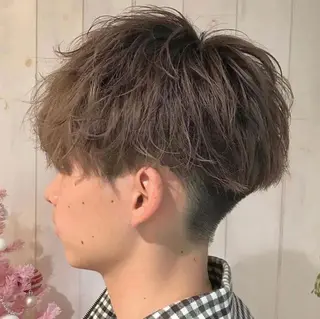 メンズ エクステ/カラー/ TOMOYUKIのヘアスタイル