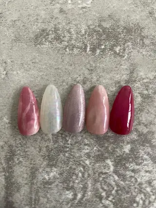 ネイル Raviliss ♡のネイルデザイン