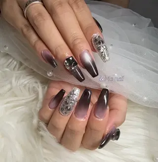 ネイル &ME ネイルサロンのネイルデザイン