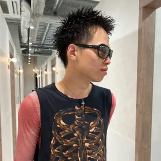 メンズ スパイキーショート 平出天翔のヘアスタイル