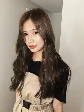 ロング カラー 【une】 nanamiのヘアスタイル