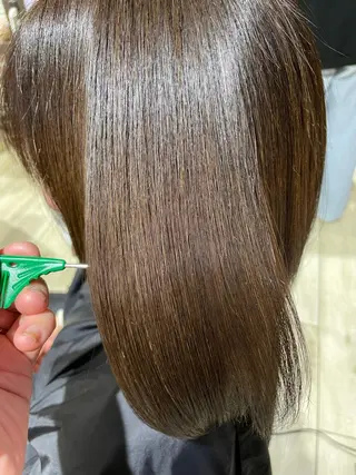 ミディアム カラー 兼松 美香のヘアスタイル