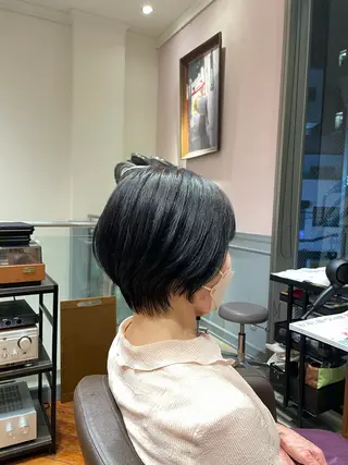 ショート 大阪梅田/ショート ボブ/イナバリヤトのヘアスタイル