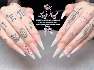 セミロング Linanail Nambaのマツエク・マツパデザイン
