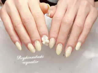 ネイル Roy心斎橋 ISHIKAWAのネイルデザイン