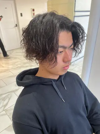 パーマ メンズ 大阪美容師 井上智博のヘアスタイル