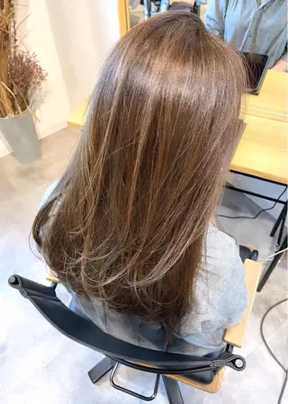 セミロング カラー 栄/レイヤーカット /ケアブリーチ🍁楓のヘアスタイル