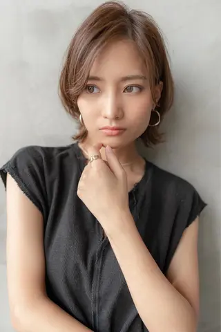 ミディアム カラー 10月限定モニター 髪質改善美髪矯正のヘアスタイル