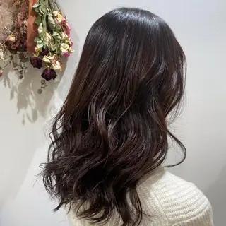 セミロング カラー MIKU🌿 ネイル&まつげパーマのマツエク・マツパデザイン