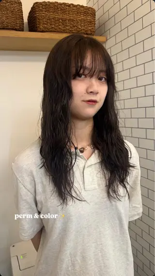 ロング カラー パーマ ⟡.·*.透明感/ レイヤー/ 桜⟡.のヘアスタイル