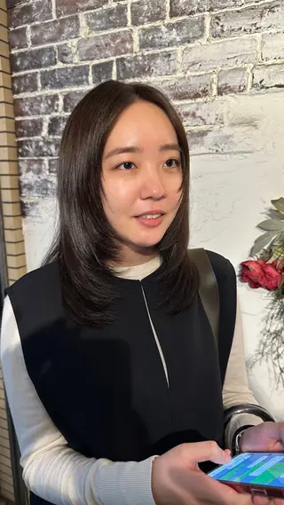 セミロング カラー 韓国レイヤー柔らかい 地毛風縮毛矯正/マツのヘアスタイル