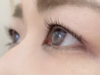 マツエク・マツパ na tsuのネイルデザイン