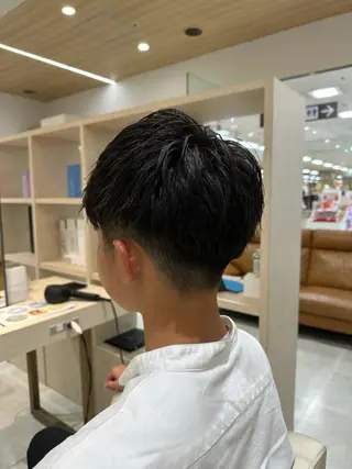 メンズ 神田 桃菜のヘアスタイル