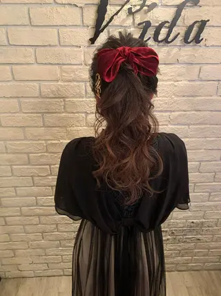 ロング ヘアアレンジ Mikuri 【Little】のヘアスタイル