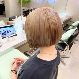 ミディアム カラー 艶髪と透明感を ‼️/若林のヘアスタイル
