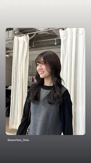 ミディアム 段野吾颯 ／ベージュカラーのヘアスタイル