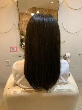 セミロング 宮下 祐香のヘアスタイル