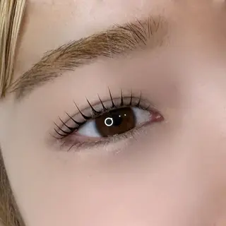 マツエク・マツパ m.wish Yuna🍒の眉毛・アイブロウイメージ