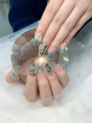 ネイル Crystal Nailのネイルデザイン