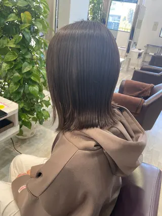 ミディアム ムトウ リンカのヘアスタイル