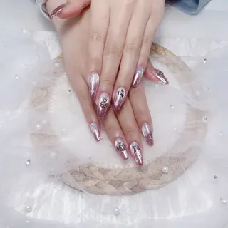 ネイル uu ネイルサロン関内🌼のネイルデザイン