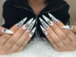 ネイル Nienail_ Luxeのネイルデザイン