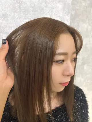 ミディアム 🌐NATSUMI 🌐【寒色カラー】のヘアスタイル