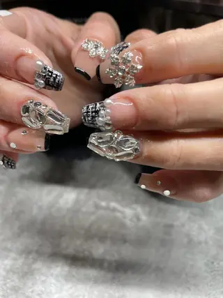 ネイル Y's nailのネイルデザイン