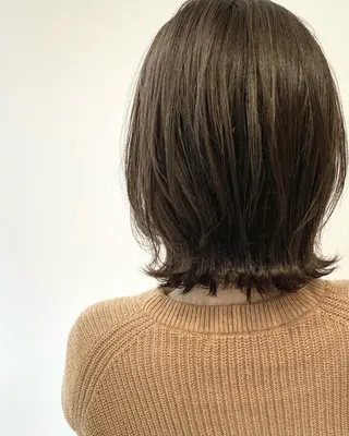 ミディアム MYRTLE TSUNODAのヘアスタイル