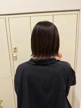 ミディアム 吉川 莉央のヘアスタイル