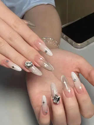 ネイル foisalon 新宿西口店のマツエク・マツパデザイン