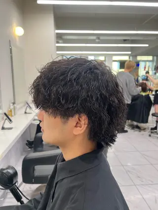 パーマ ヘアアレンジ メンズ 💎韓国/ レイヤー カット/ 暖色🫧のヘアスタイル