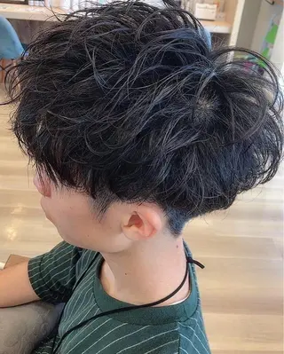 ミディアム メンズパーマ波巻き 🌳大森悠登🌳のヘアスタイル